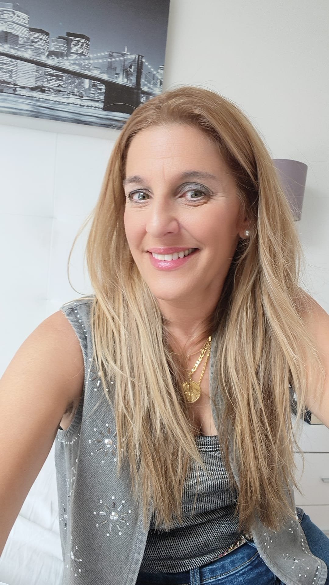 Herme, formadora del curso online de Radiestesia con varillas